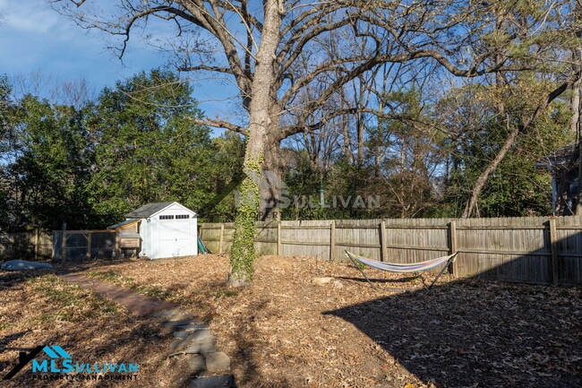 Building Photo - 409 E Hammond St