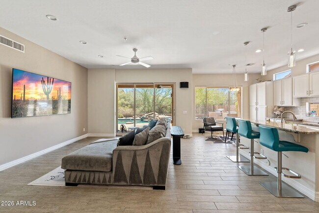Building Photo - 10531 E Bahia Dr