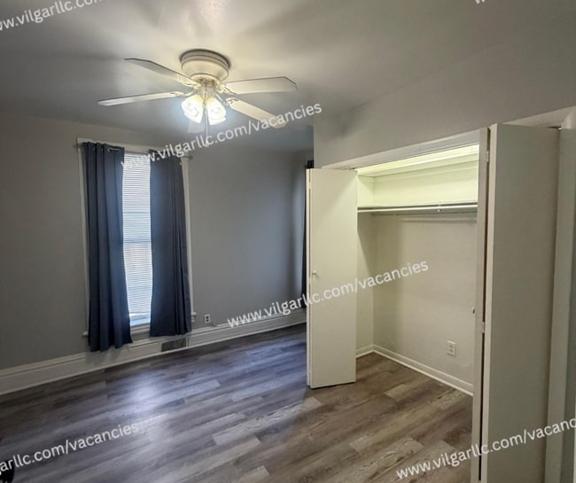 Building Photo - 708 Perry St