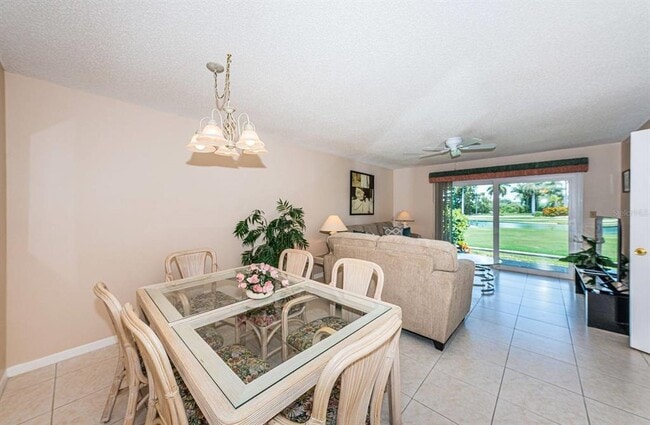 Building Photo - 5900 Bahia Del Mar Cir N