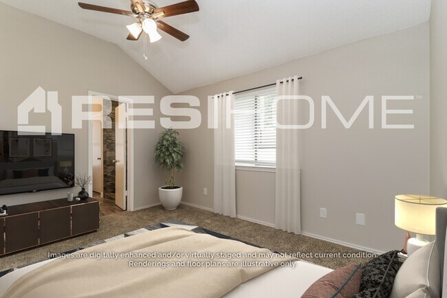 Building Photo - 827 Larue Dr