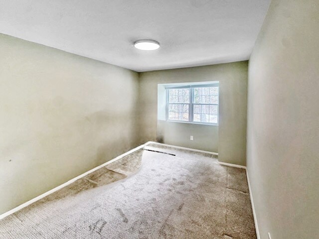 Building Photo - 418 Edgebrook Dr