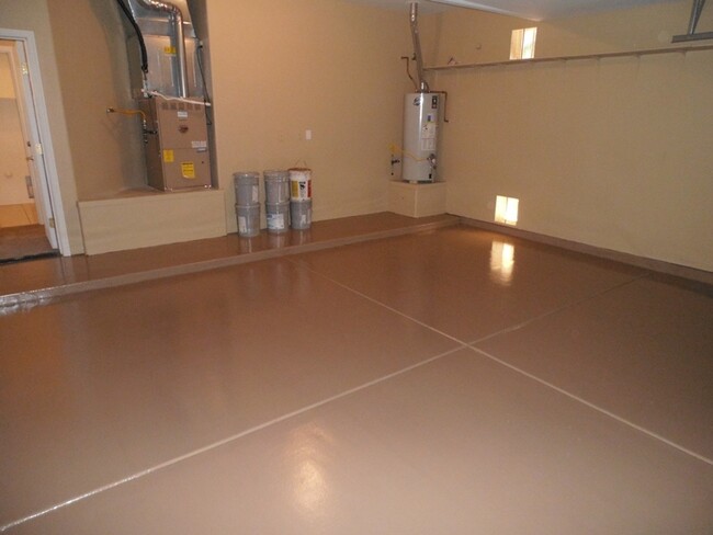 Building Photo - 4 Bedroom Vail Single story with 2 car garage