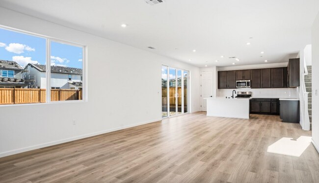 Building Photo - 1026 Arneis Pl