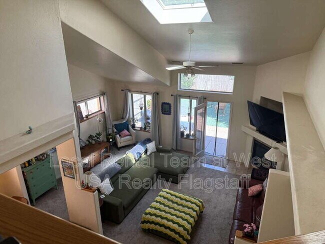 Building Photo - 1742 N Blue Spruce Cir