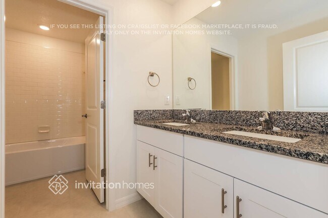 Building Photo - 11052 Radiant Shr Lp