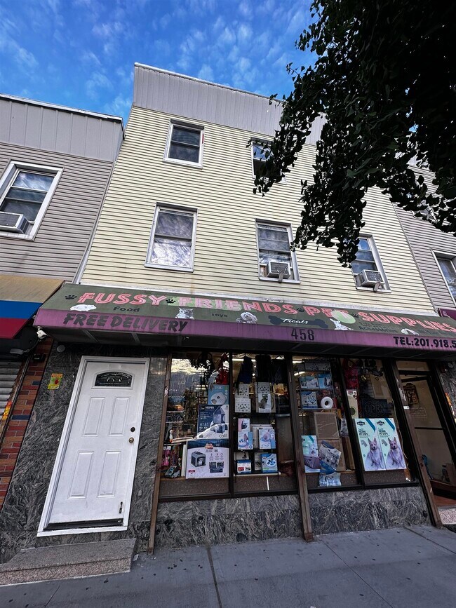 Building Photo - 458 Central Ave
