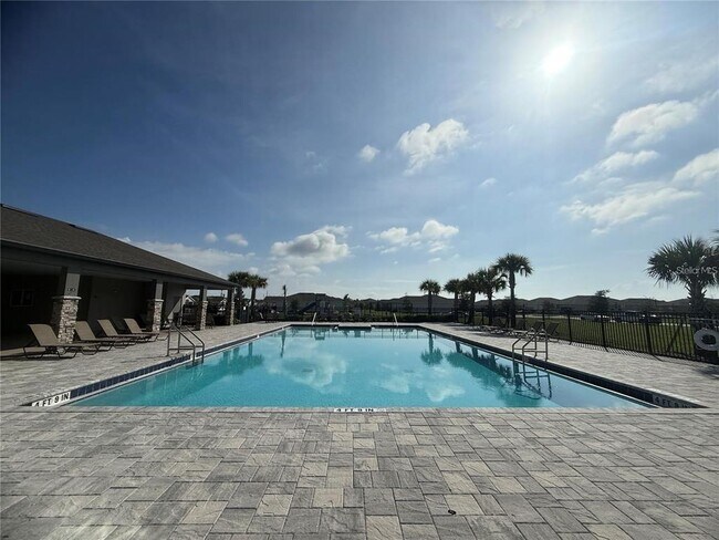 Building Photo - 1410 Isleta Lp