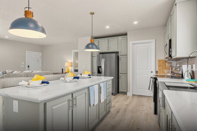 Building Photo - 421 Bluegrass Way