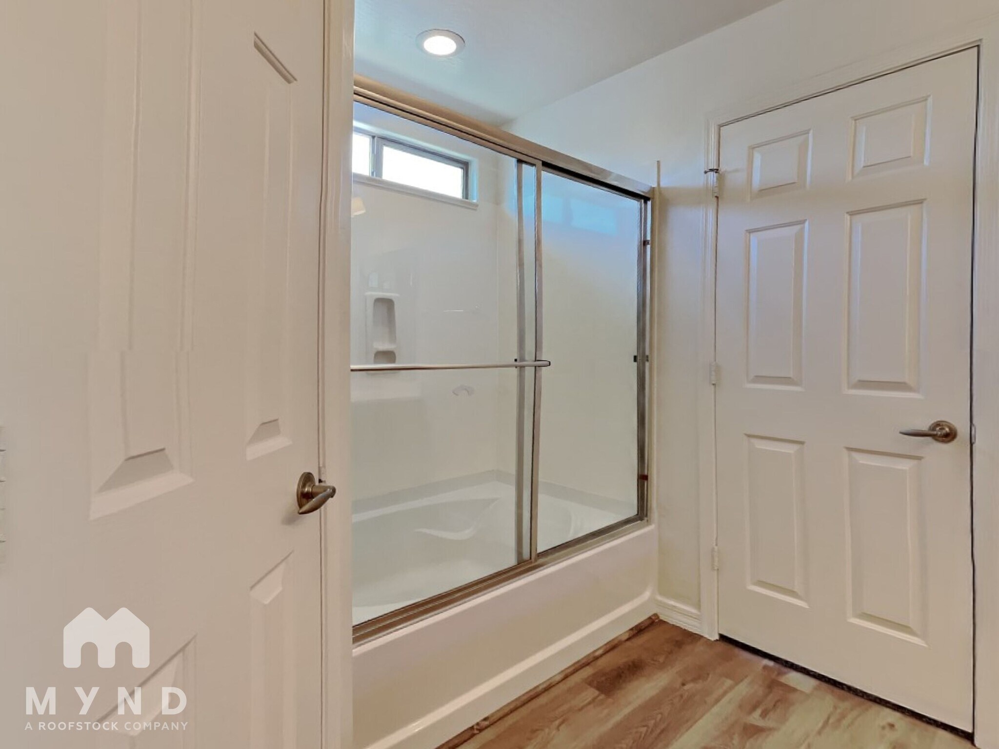 Building Photo - 18646 W Mission Ln