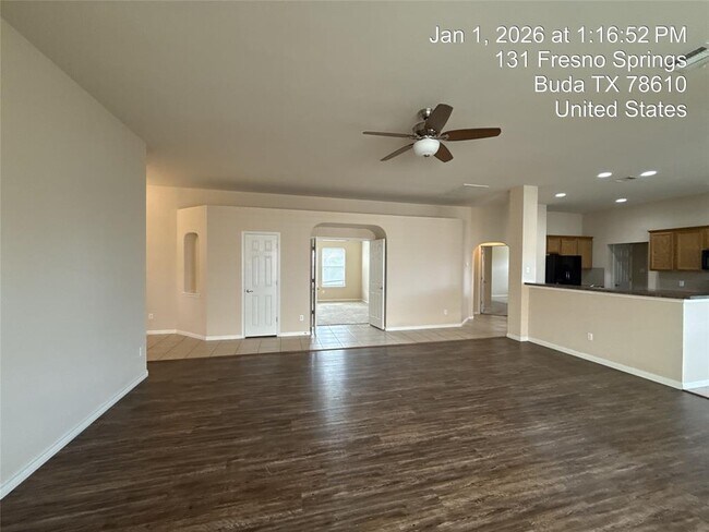 Building Photo - 131 Fresno Springs