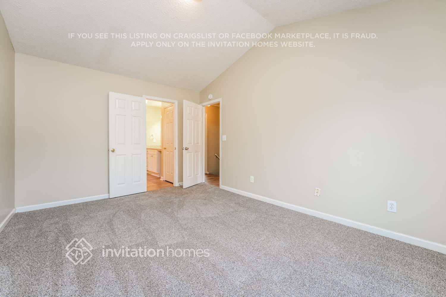 Building Photo - 9143 S Sterling Lakes Dr