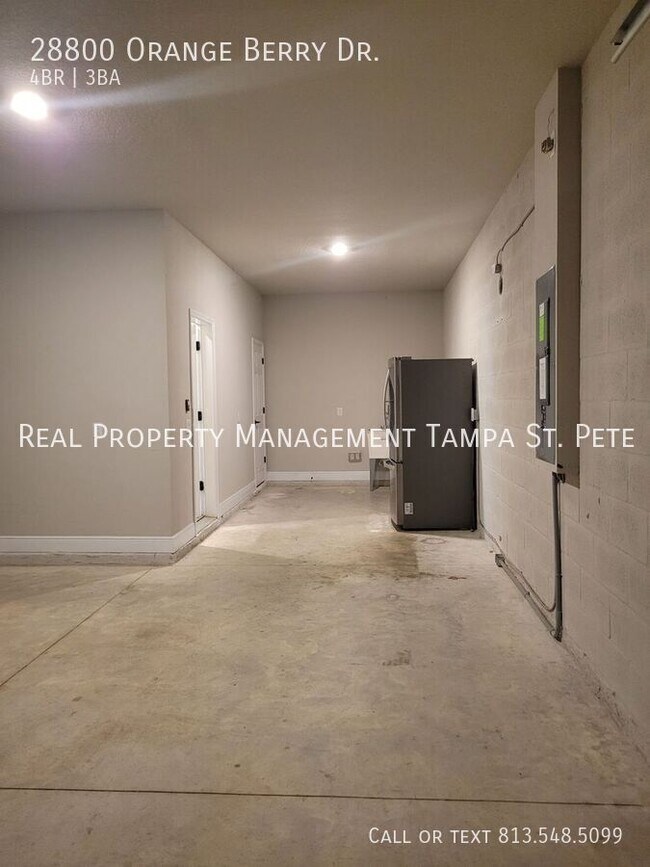 Building Photo - 28800 Orange Berry Dr