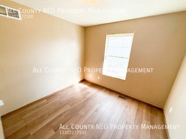 Building Photo - 1118 Hammel St