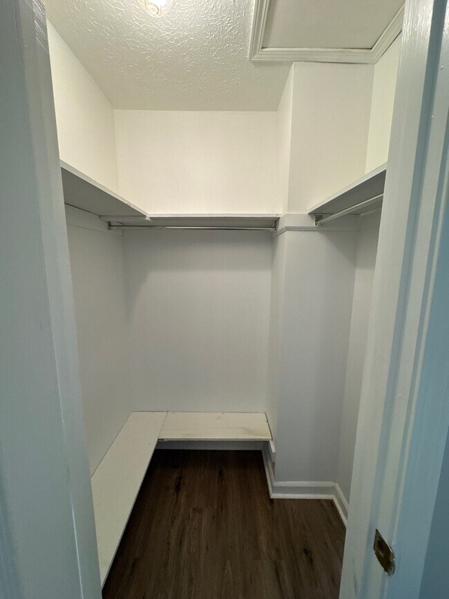 Building Photo - 5507 Branston Dr