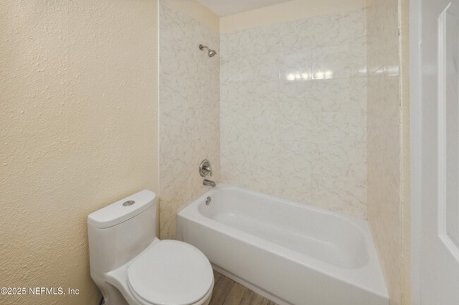 Building Photo - 695 A1A N