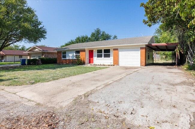 Building Photo - 103 Hillcrest Dr