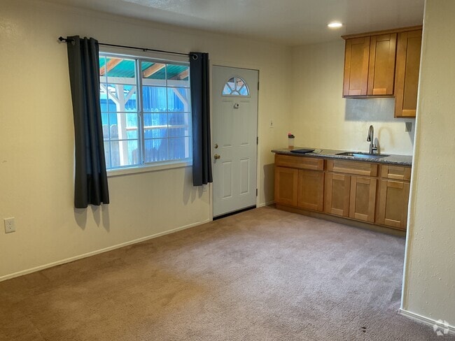 Building Photo - 2633 Bal Harbor Ln