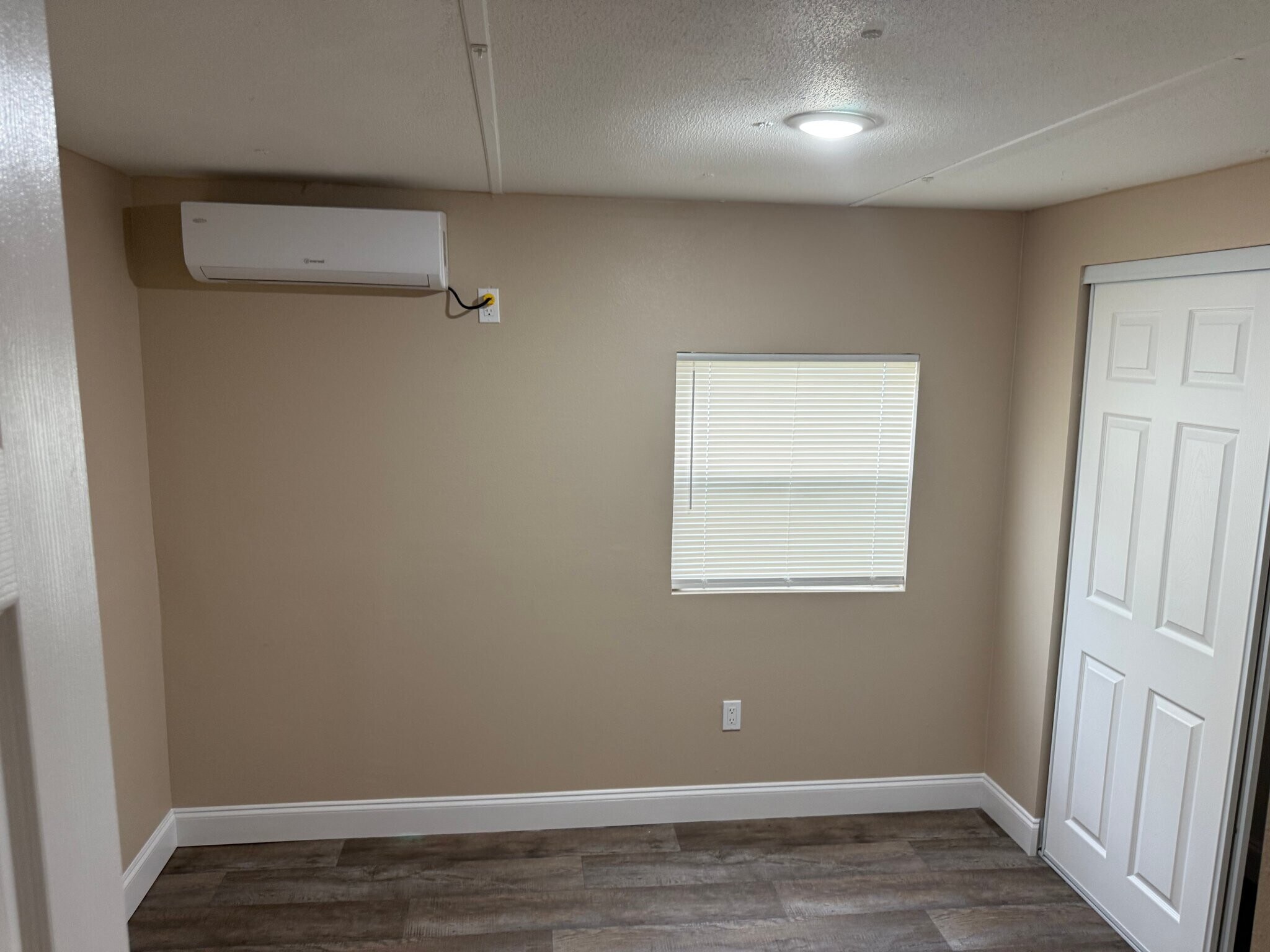 Building Photo - 8536 Honeywell Rd