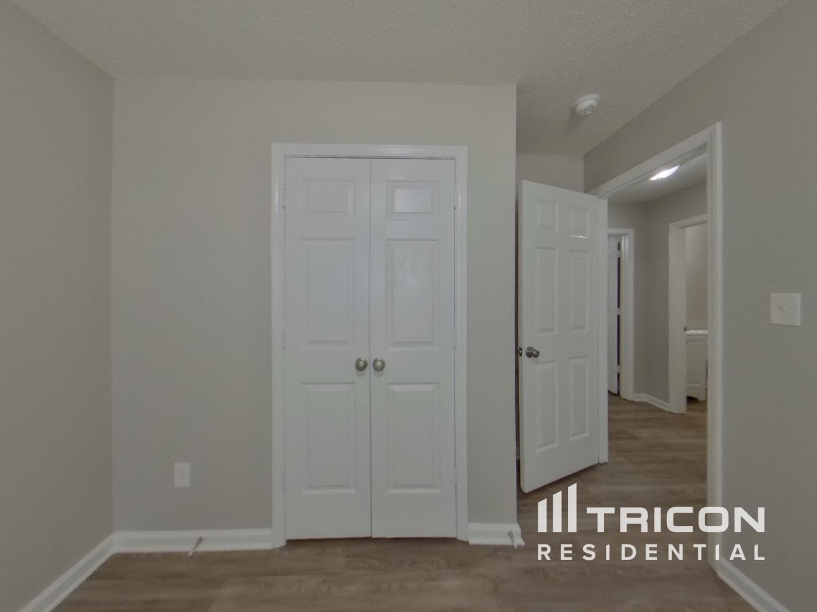 Building Photo - 6009 Brick Landing Dr