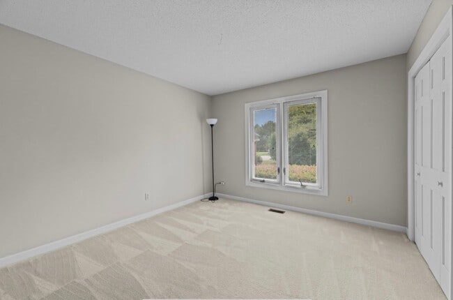 Building Photo - Waterfront Dream Home Best View in Fairfield Harbour!