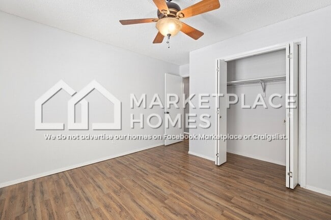 Building Photo - 4455 Chaparral Ln