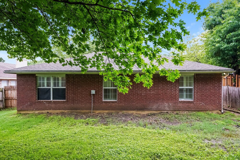 Building Photo - 920 Tennessee Trail