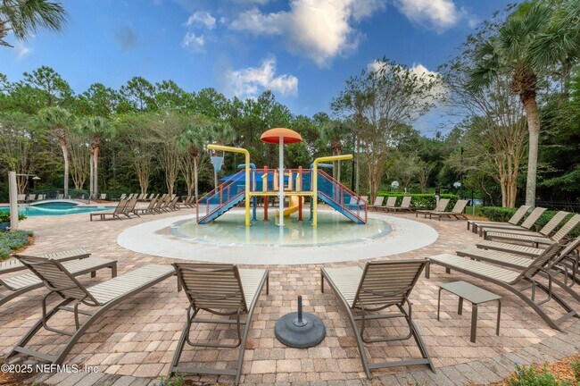 Building Photo - 12301 Kernan Forest Blvd