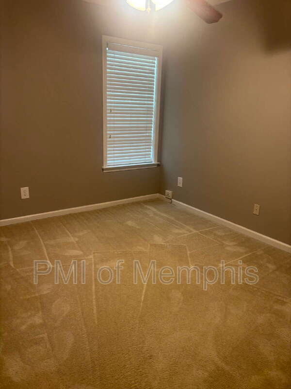 Building Photo - 3067 Woodland Fern Cove