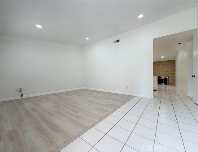 Building Photo - 1620 S Cypress Ave