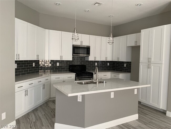 Building Photo - 7936 Nookfield Dr