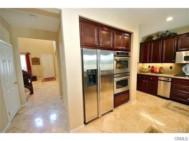 Building Photo - 12423 Greentree Dr