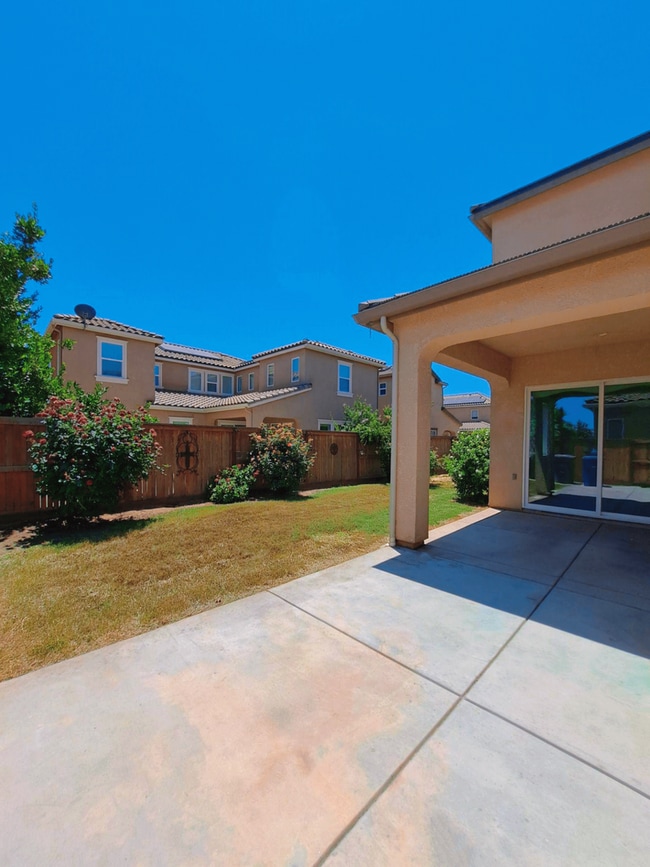Building Photo - Now Available: 2-Story Clovis Home with 4 ...