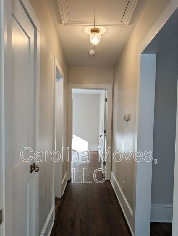 Building Photo - 1102 Easley Bridge Rd