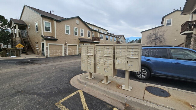 Building Photo - 4024 S Carson St