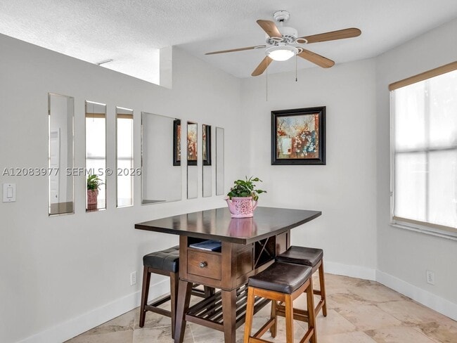 Building Photo - 15037 SW 50th Ct