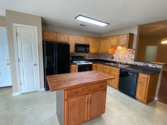 Building Photo - 10162 Eveninghill Cv