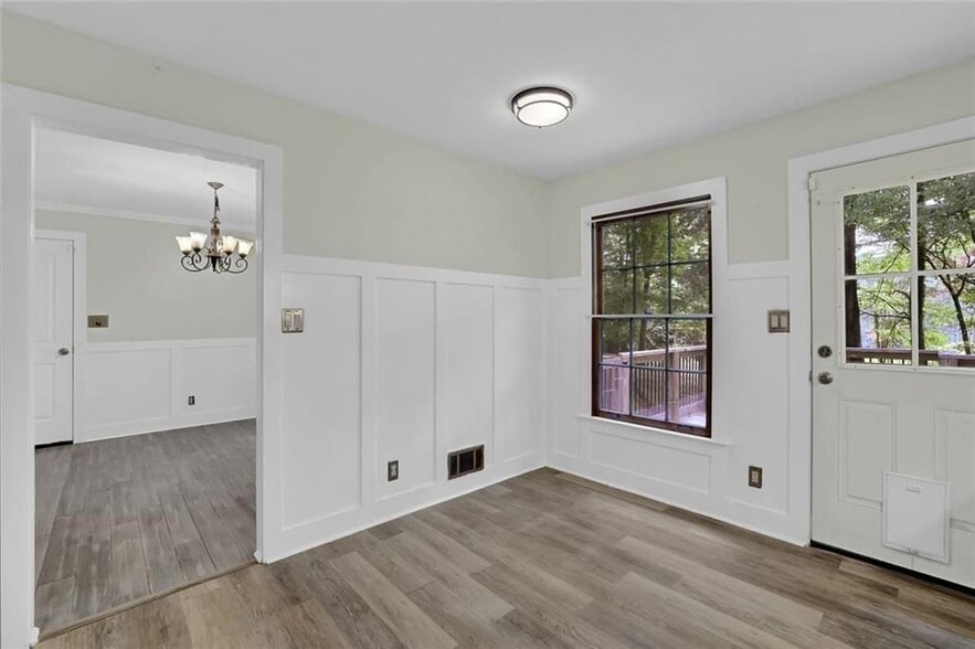 Building Photo - 2683 Ashworth Cir