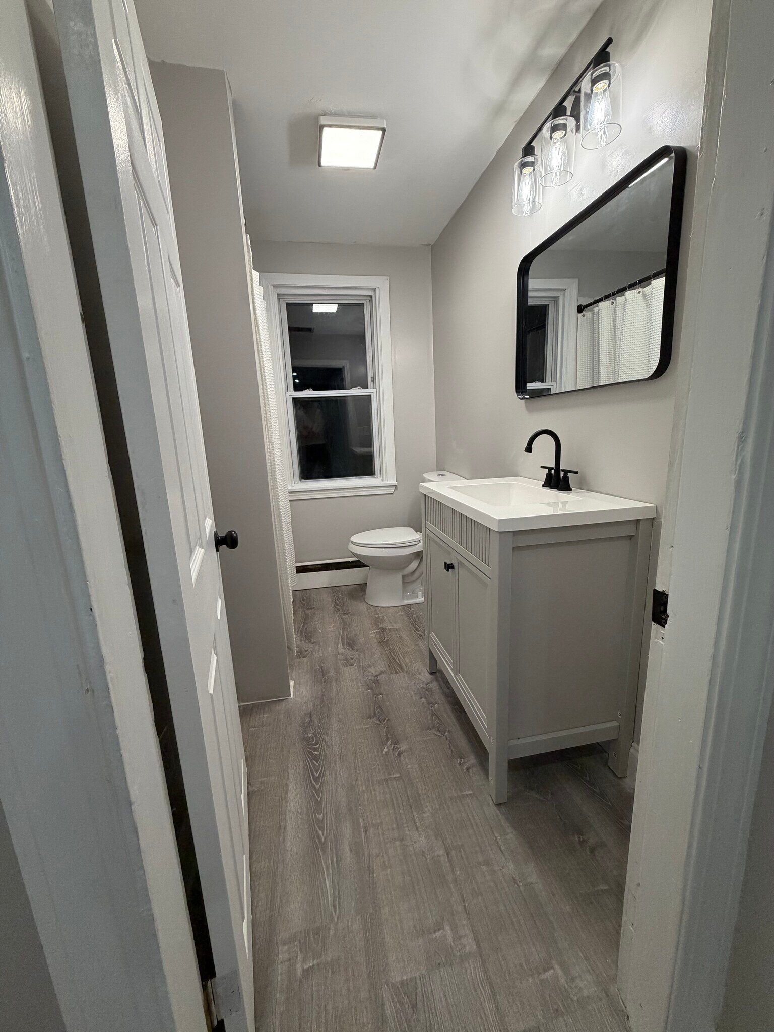 Building Photo - 119 Wales St