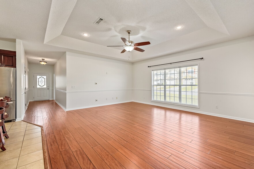 Living Room - 184 Concord Ave