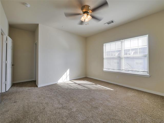 Building Photo - 5421 Dolores Pl