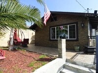 Building Photo - 2434 Olive Ave