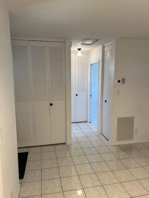 Building Photo - 2805 Crosley Dr E