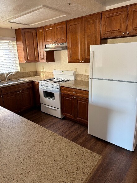 Primary Photo - 8716 Ildica St