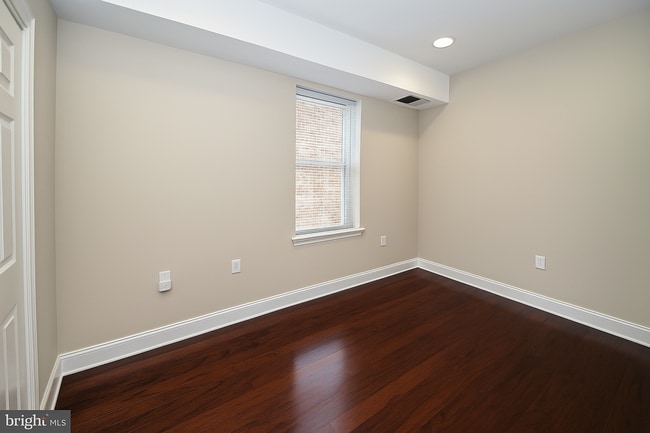 Building Photo - 1511 Mifflin St
