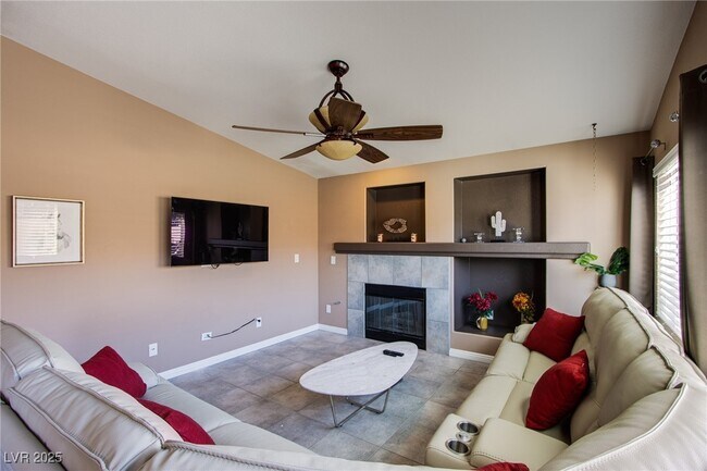 Building Photo - 5106 Stone Cove St