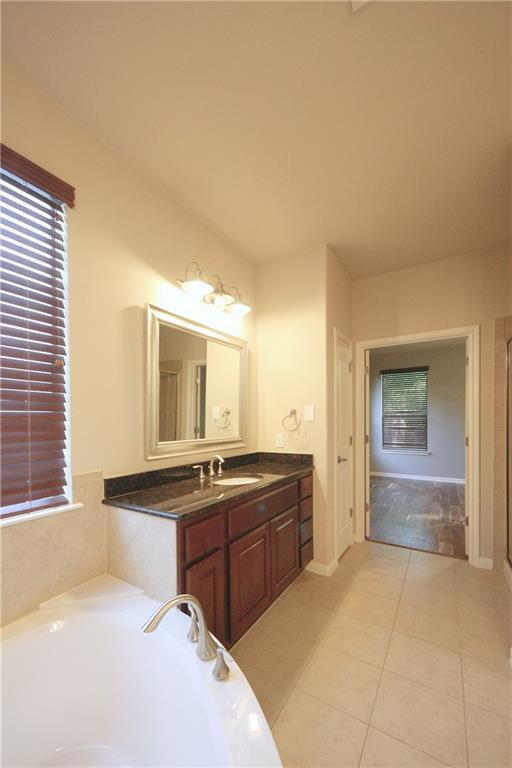 Building Photo - 1909 Manada Trail