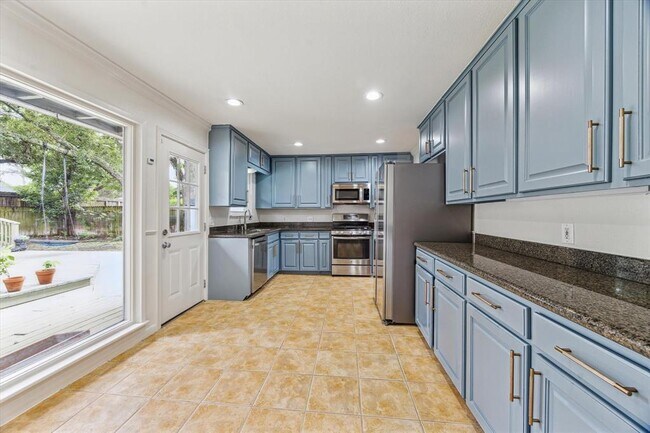 Building Photo - 5329 Judalon Ln