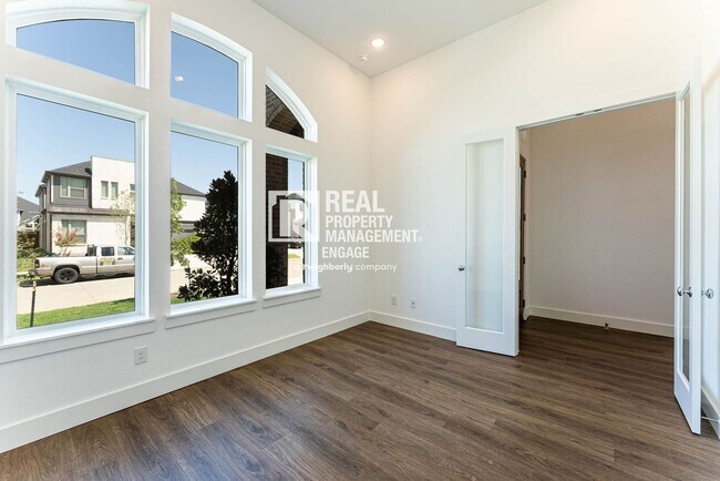 Building Photo - Highly Upgraded Five-Bedroom Home Located ...