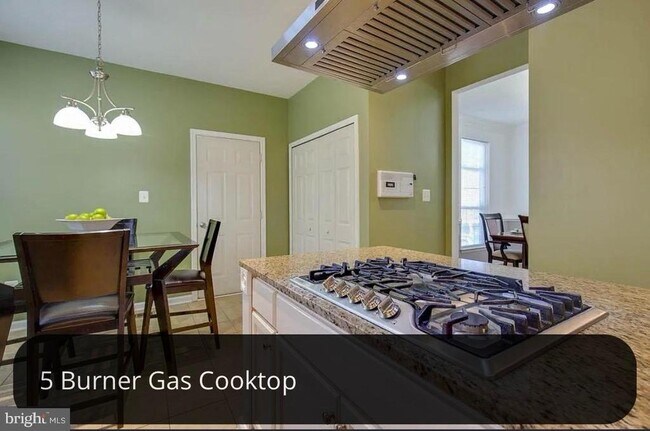 Building Photo - 8371 Tillett Loop